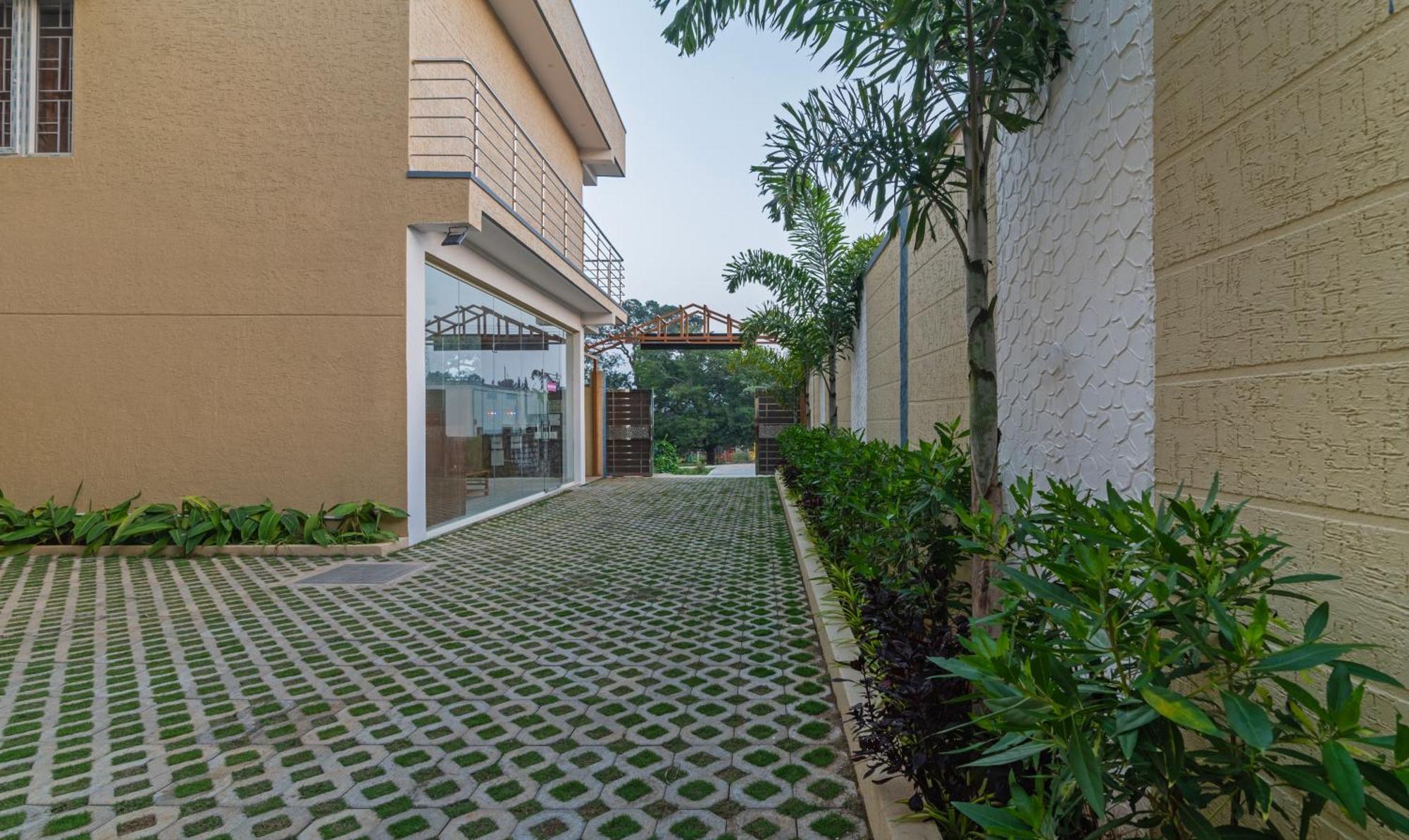 Itsy Hotels Kurinji Stay Inn Йелагири Екстериор снимка