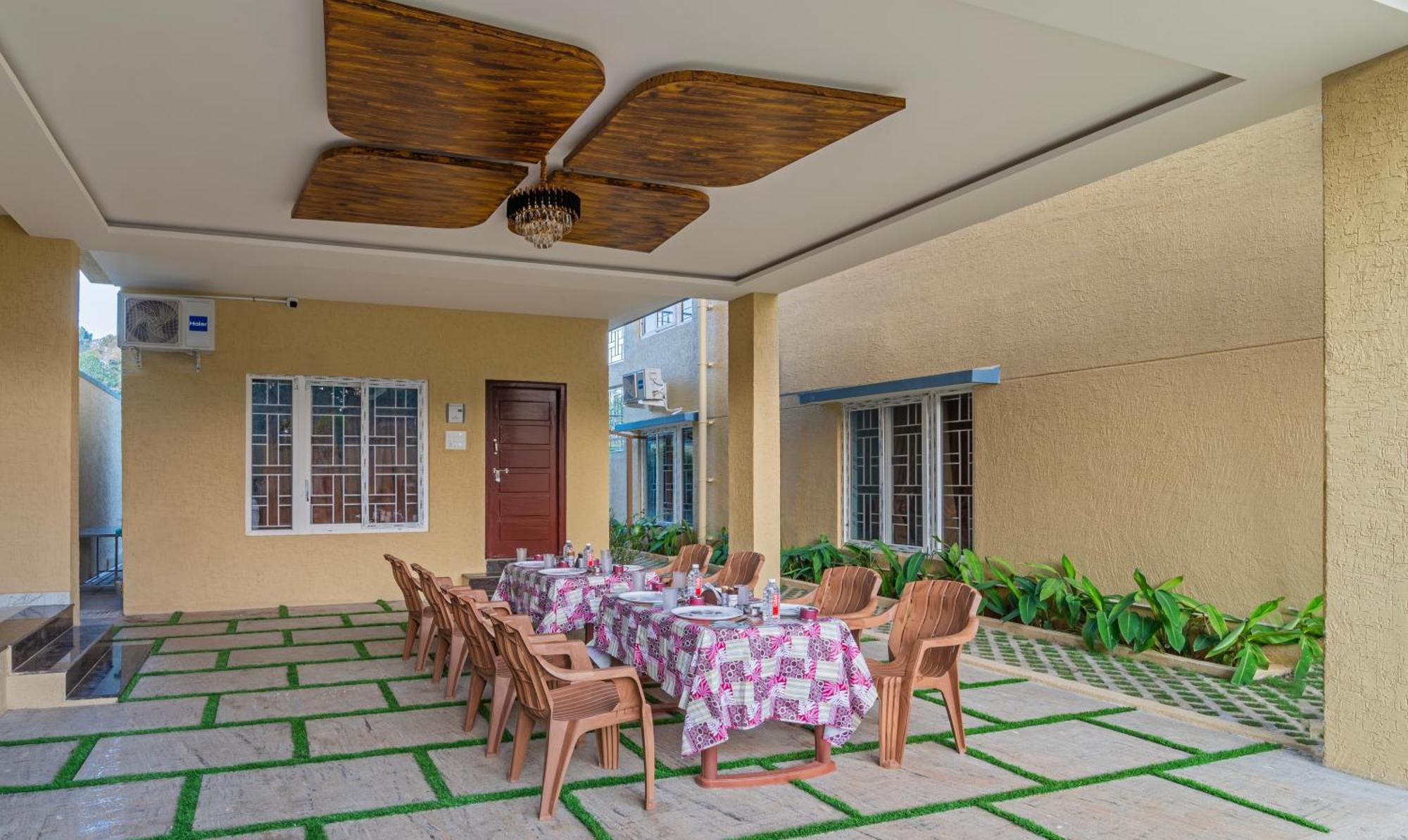 Itsy Hotels Kurinji Stay Inn Йелагири Екстериор снимка